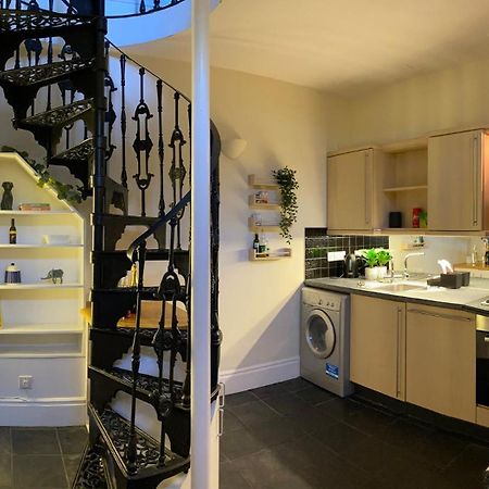 Apartamento Guestready - Charming Flat In West End Edimburgo Exterior foto