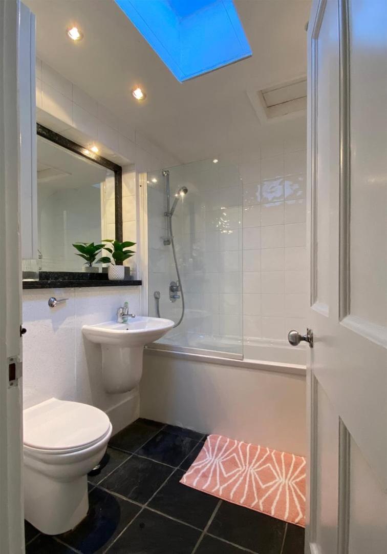 Apartamento Guestready - Charming Flat In West End Edimburgo Exterior foto